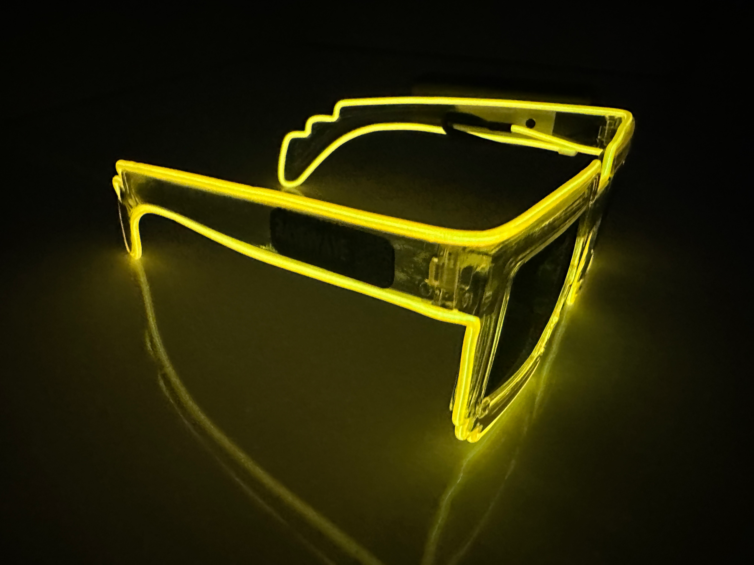 LED Pixel Glasses Yellow - Image 3